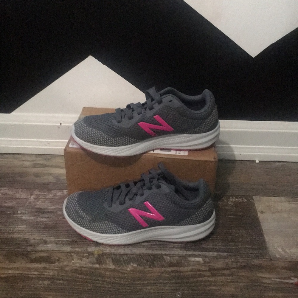 Women’s New balance NWOT